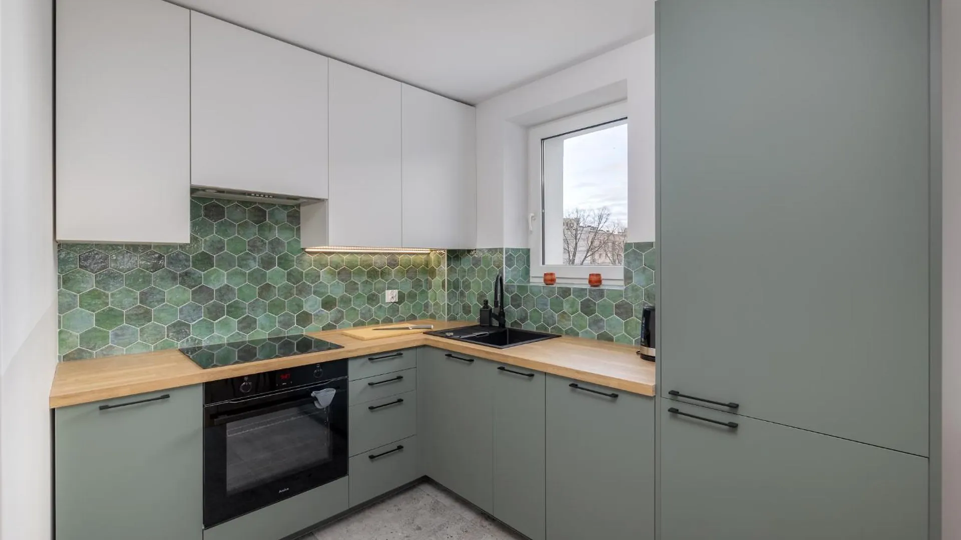 Muranow Modern Apartment With Balcony Ecru Wwa70 Warsaw