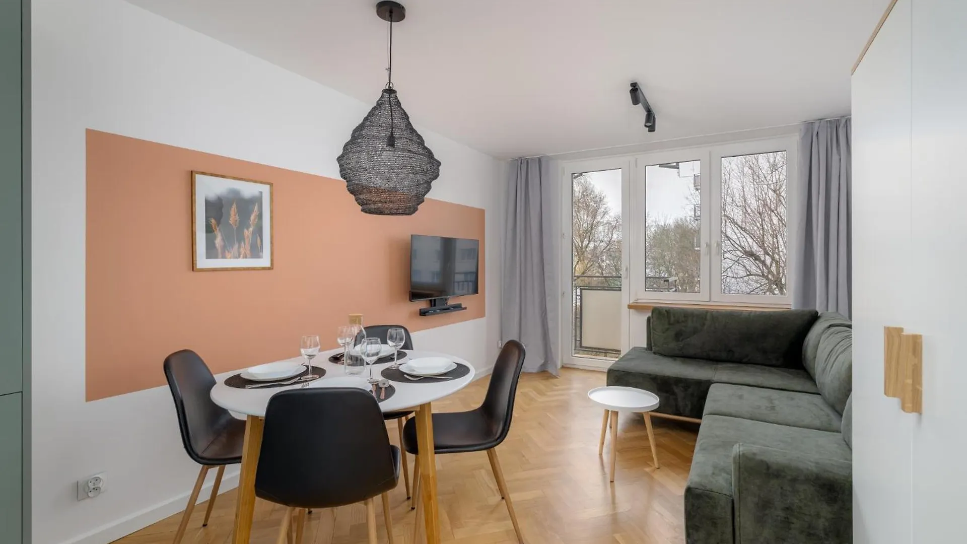 Muranow Modern Apartment With Balcony Ecru Wwa70 Warsaw