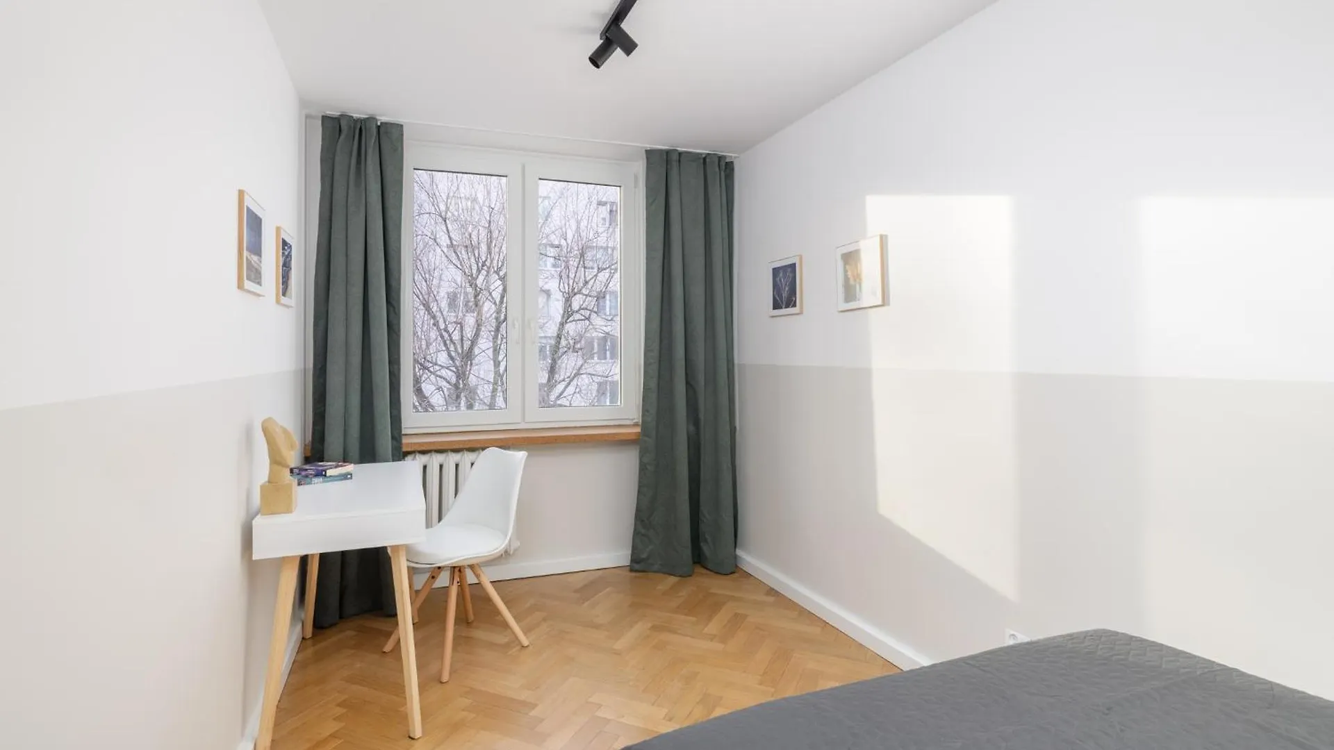 Muranow Modern Apartment With Balcony Ecru Wwa70 Warsaw